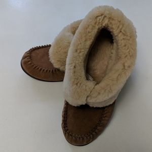 Abeo Whitby moc toe suede shearling bootie slipper